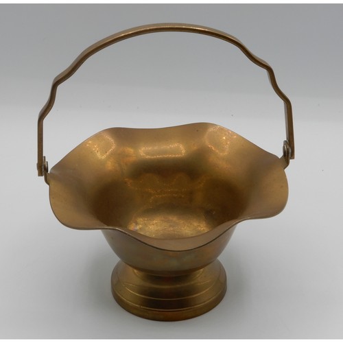 Vintage solid brass scalloped - brass,