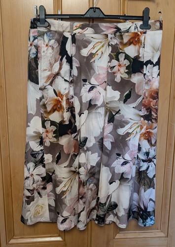 Ladies eugen klein floral - 'eugen, klein'