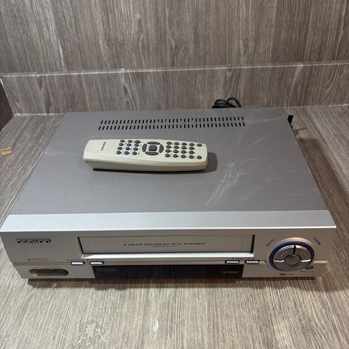Daewoo vcr vhs video - daewoo,
