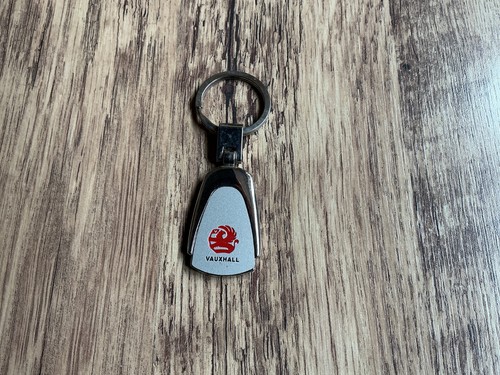 Vauxhall astra metal keyring - metal,