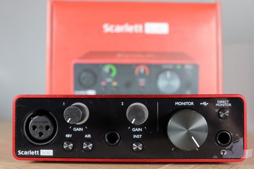 Focusrite scarlett solo - focusrite,
