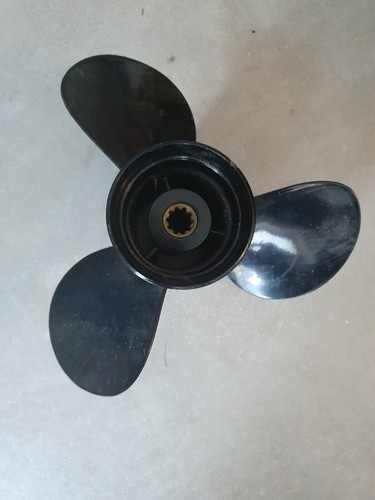 13 outboard propellor - 9.9,