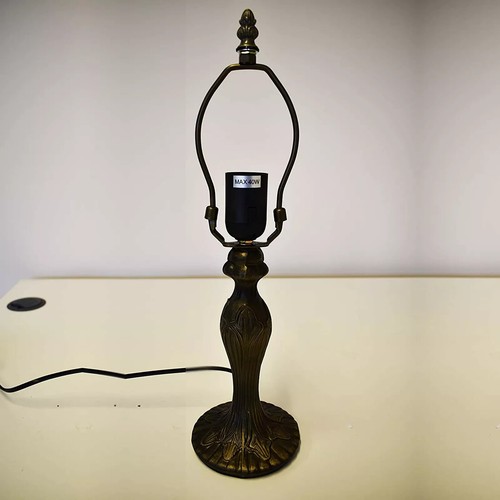 Tiffany table lamp antique - table,