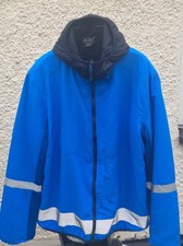 Crivit Lighweight Jacket X Large Size Blue Black Sports/Cycling Reversible Pocke