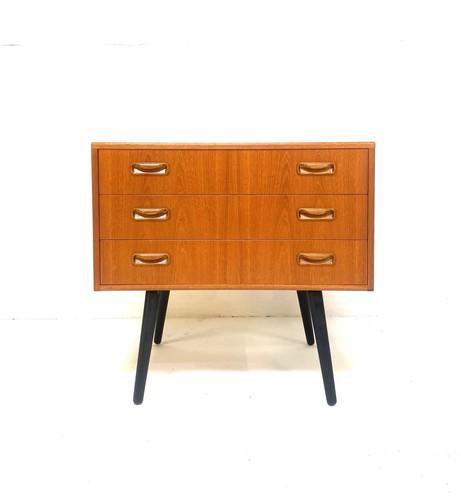 Vintage retro mid century - mid,