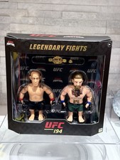 UFC 194 Collectible Legendary Fights Conor McGregor vs Jose Aldo Action Figures