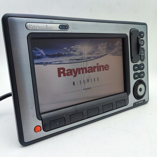 Raymarine e90w chartplotter - e90w,