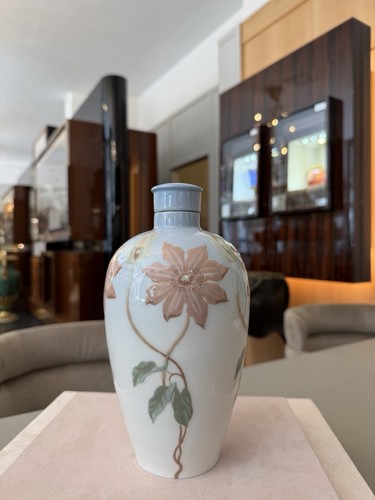 Meissen art nouveau vase with - art,