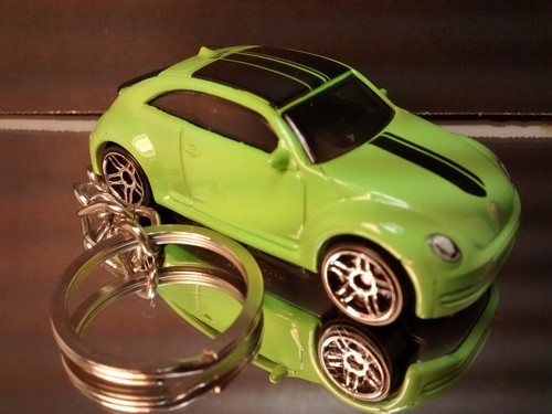 Green 2012 beetle - vw, chain