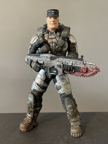 Neca gears war colonel - neca,