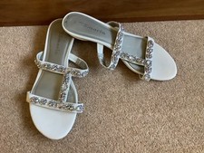 Ladies Tamaris white sandals