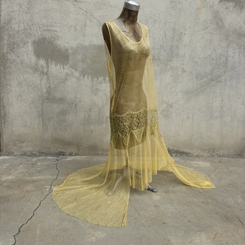 Vintage 1930s yellow swiss dot - 1930s,