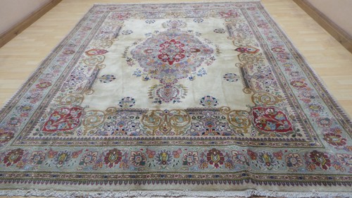 Large persain design carpet - persain,