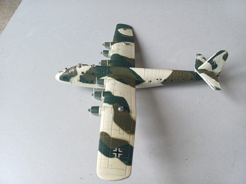 Diecast model aircraft - diecast,