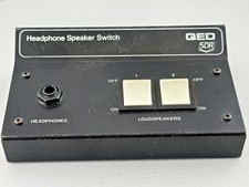 QED UHSS2 Headphone Speaker Switch 