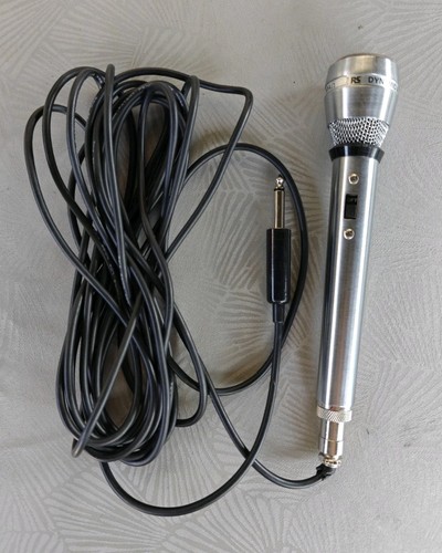 Dynamic stick microphone - rs,