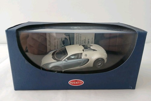 Autoart bugatti 16 - 1:43,