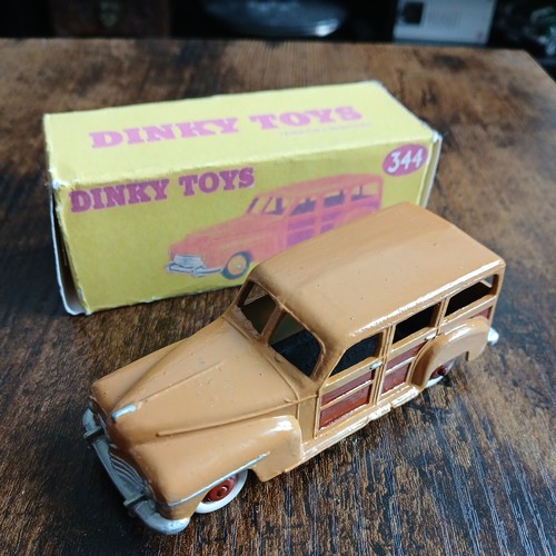 Dinky toys 344 plymouth woody - dinky,