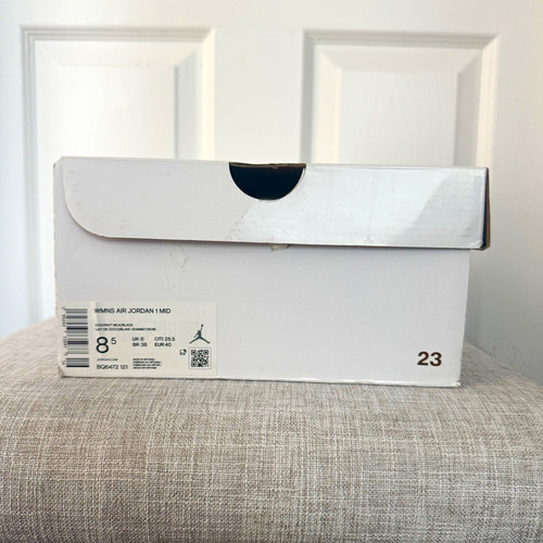 Jordan air mid - jordan,