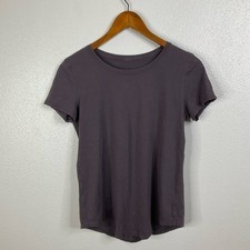 Lululemon Gray Short Sleeve T-Shirt
