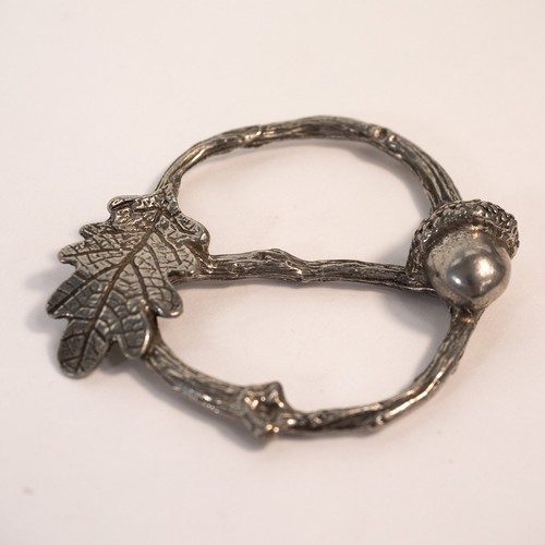 Acorn scarf ring traditional - acorn,