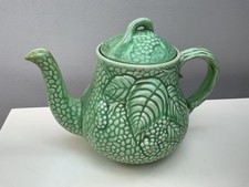 Vintage Green Wade Teapot.