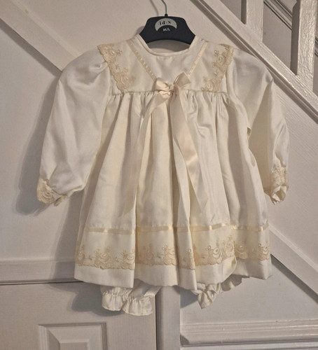 Victoria rose ivory satin - victoria,