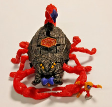 Mighty Max Stings Scorpion