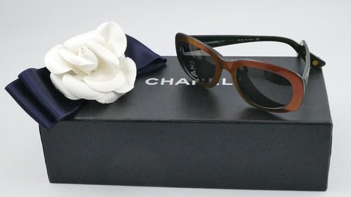 Vintage chanel logo - cc, mark
