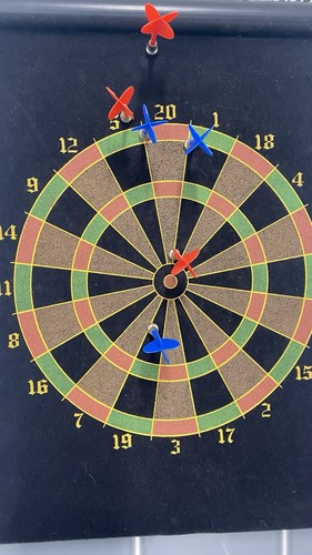 Leisure magnetic dart board - leisure,