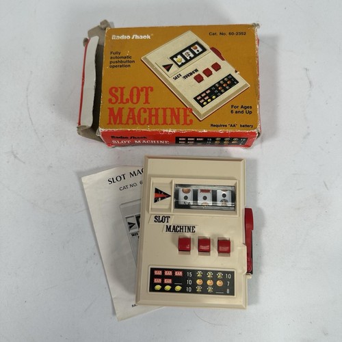 Vintage radio shack - radio, slot