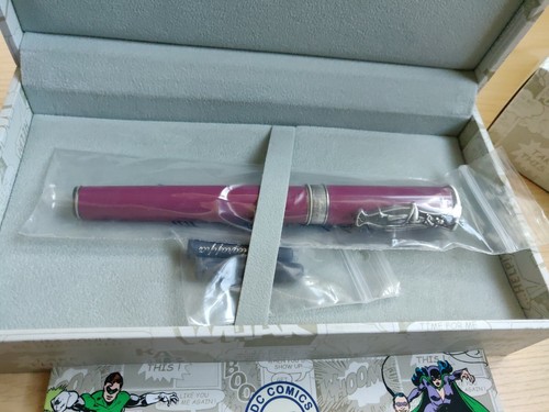 Montegrappa comic cat woman - comic,