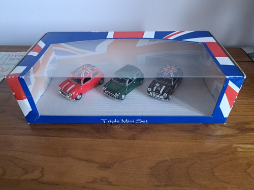 Oxford diecast triple mini - diecast,