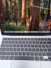 Apple MacBook Air 13-inch M4