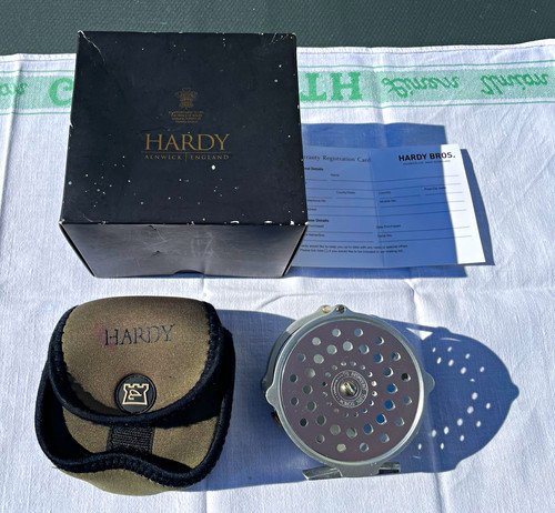 Hardy bouglé fly reel size - fly, 4