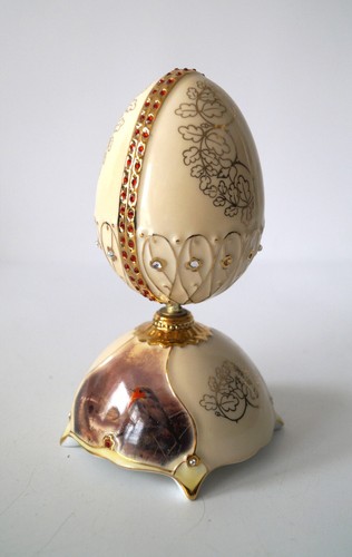 Bradford exchange heirloom - bradford,