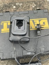 Dewalt DE9116 Battery Charger