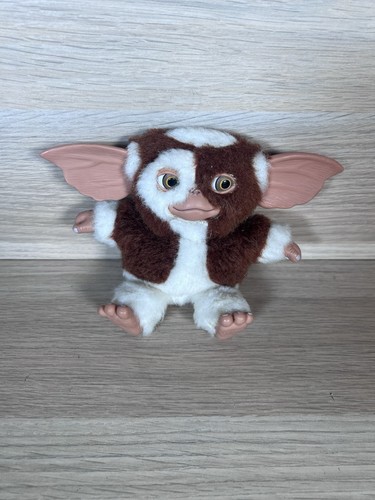 Neca gremlins gizmo - 6", mogwai