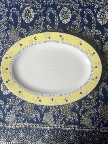 Royal doulton blueberry - royal, 12"