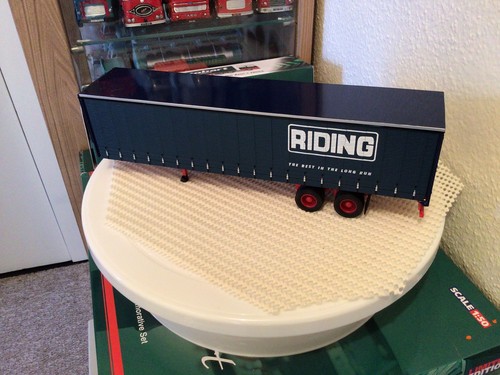 Corgi classics trucks - 1, 50