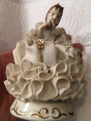 Vintage irish dresden lace - dresden,