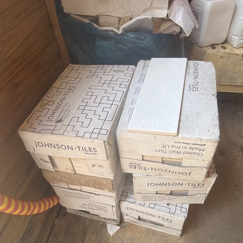 Johnson tiles glazed white - glazed,