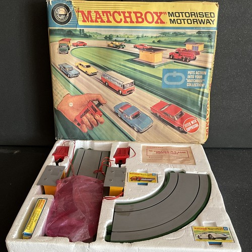 Matchbox motorised motorway - matchbox,