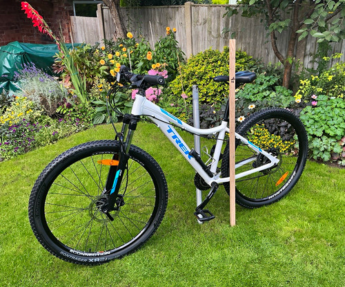 Trek mountain bike - 29, front