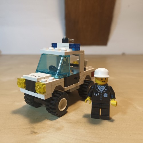 Lego town 6533 police building - lego,