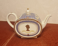 James Sadler 1952-2002 Golden Jubilee of Queen Elizabeth II Teapot