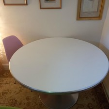Tulip Table by Poul Cadovius