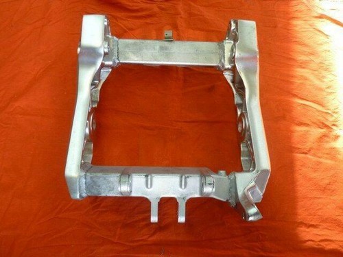 Yamaha trx 850 swingarm mount - trx,