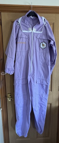 Wear lilac bee suit - wear,