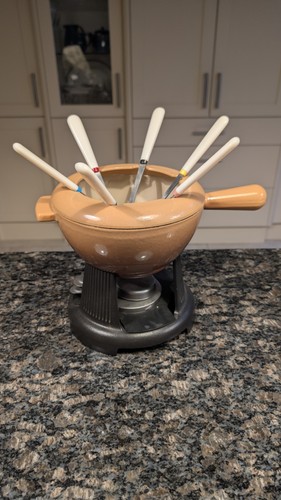 Creuset fondue set with six - creuset,